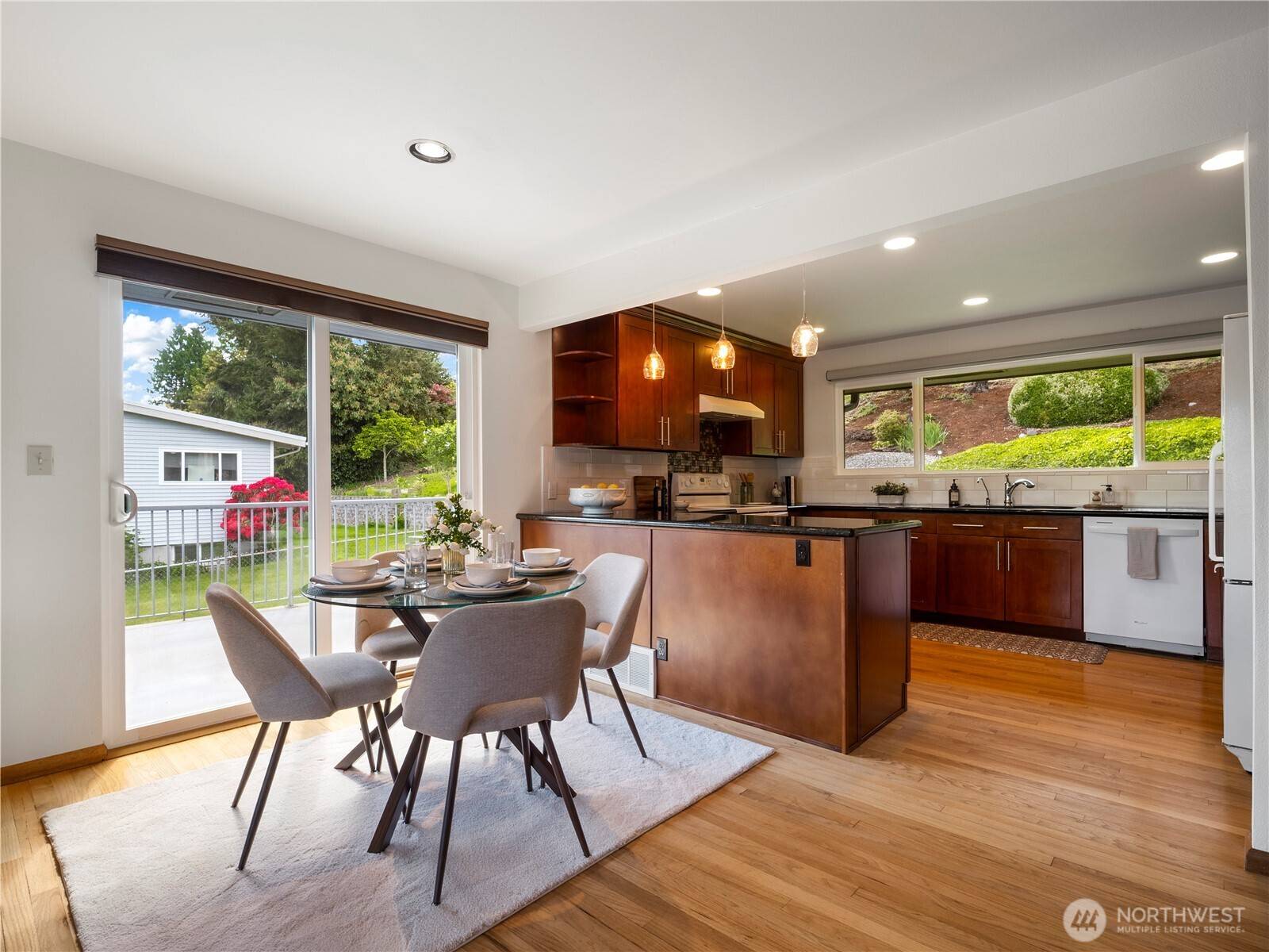 Burien, WA 98166,16631 Sylvester RD SW