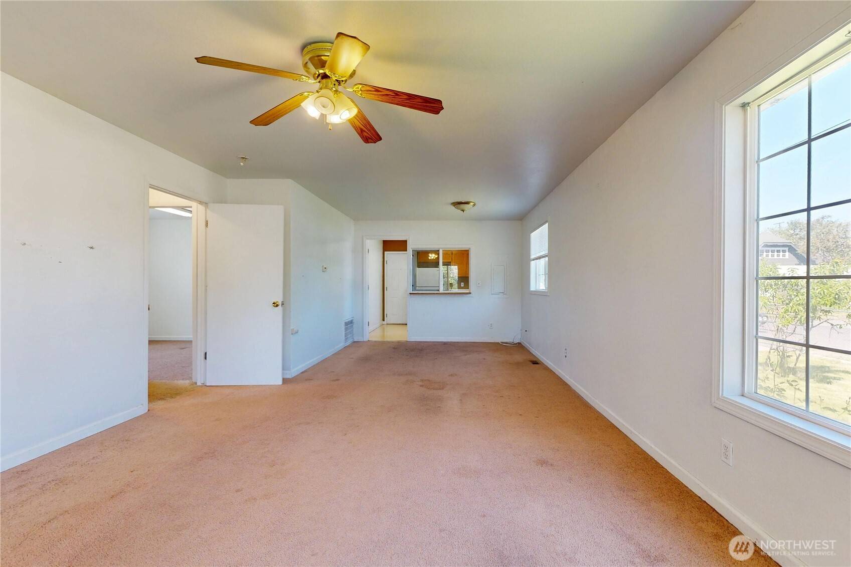 Walla Walla, WA 99362,741 N 8th AVE