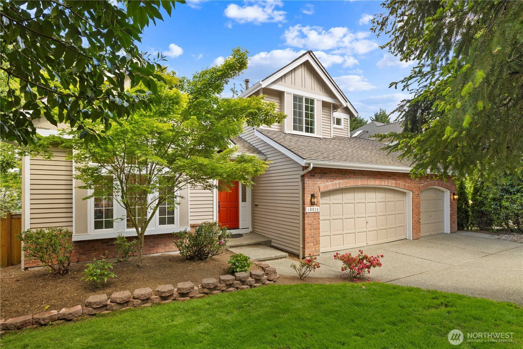 Redmond, WA 98052,10828 180th CT NE