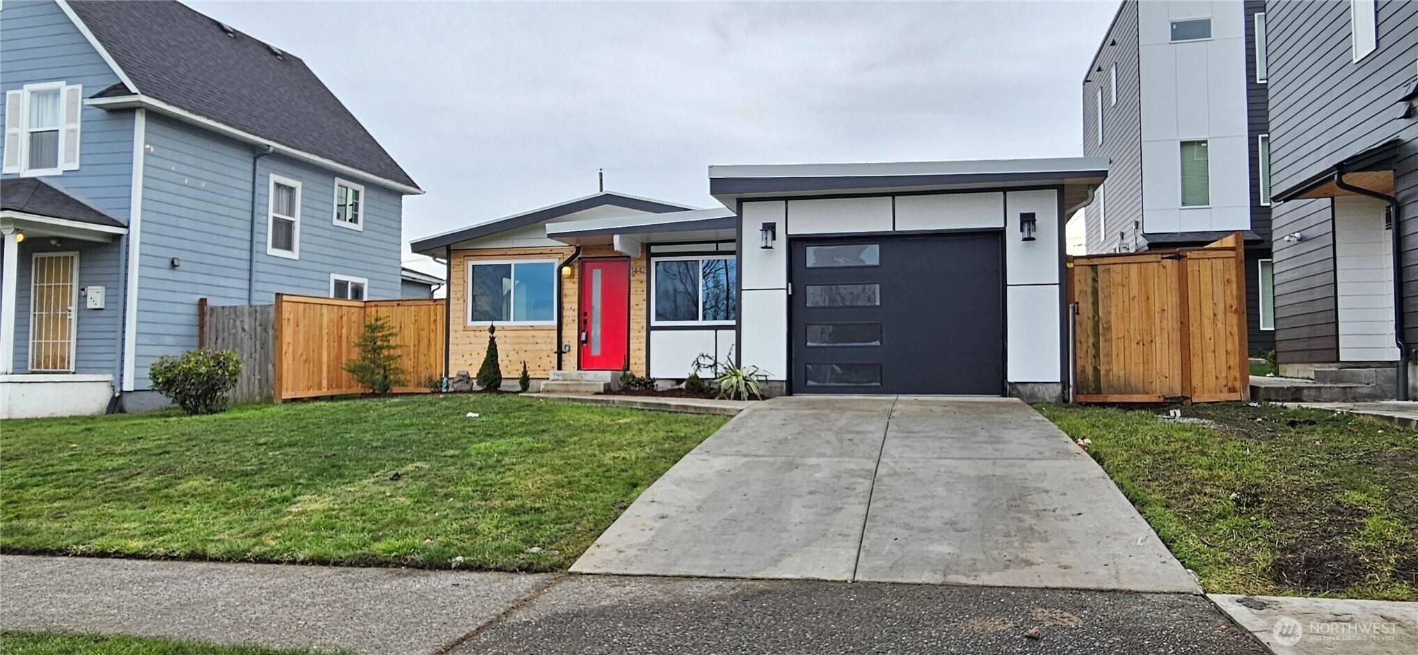 Tacoma, WA 98404,1442 E 31st St ST