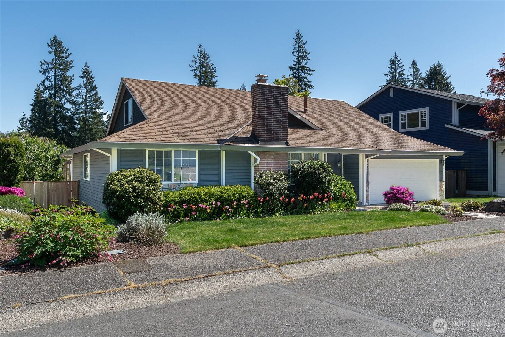 Bellevue, WA 98008,2656 168th AVE NE