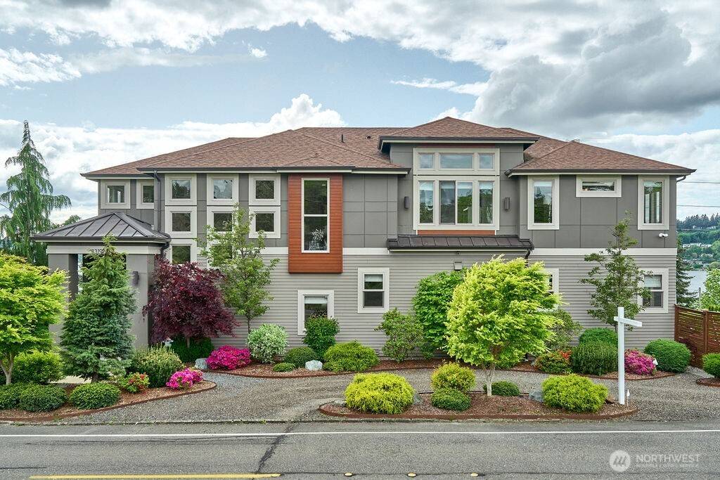 Renton, WA 98056,3319 Burnett AVE N