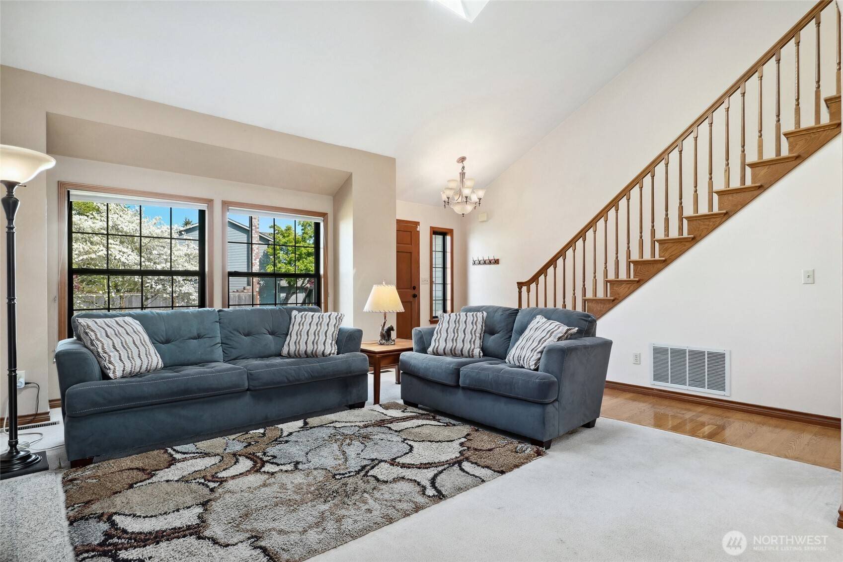 Woodinville, WA 98072,16627 126th AVE NE