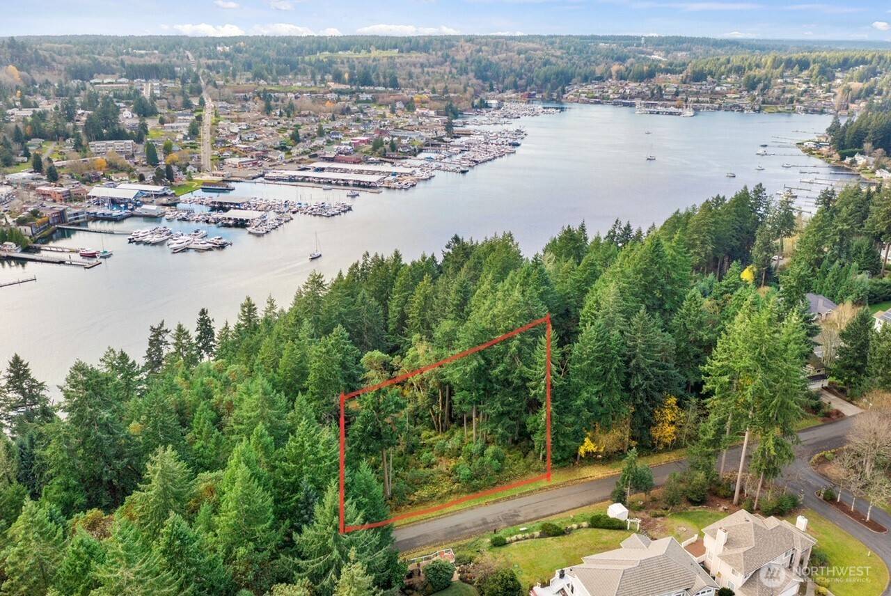 Gig Harbor, WA 98332,8008 26th AVE NW