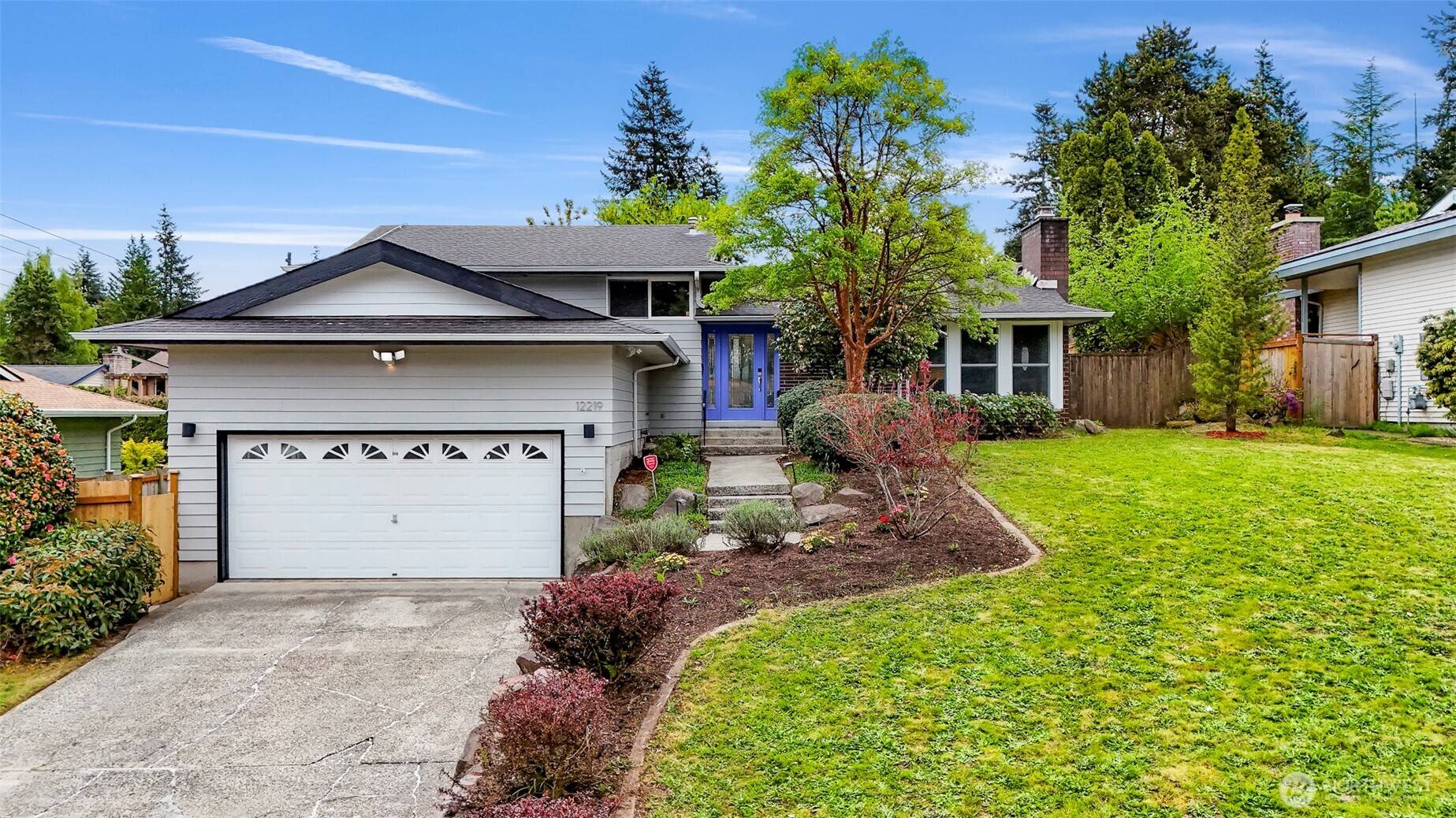Bellevue, WA 98006,12219 SE 64th PL