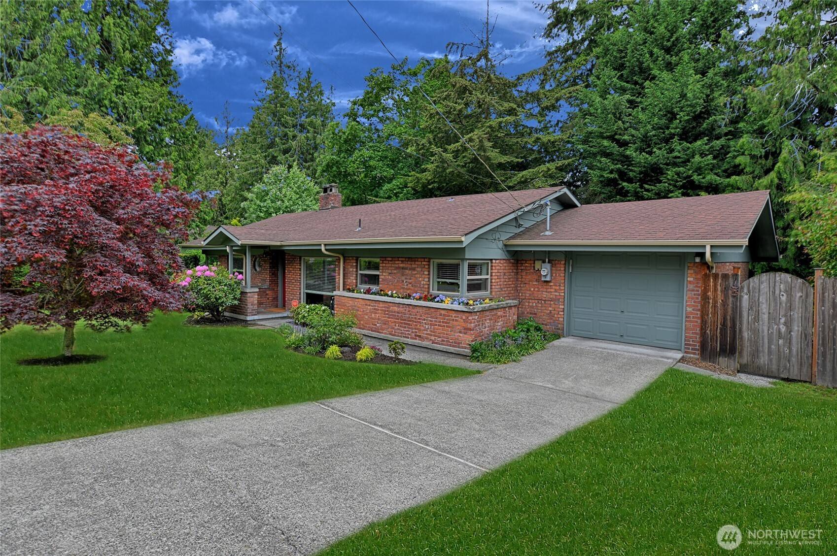 Seattle, WA 98125,10733 14th AVE NE