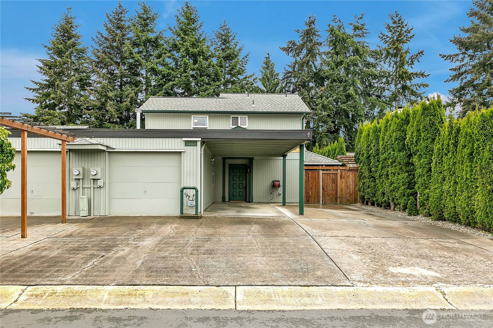 Auburn, WA 98002,1002 30th ST NE