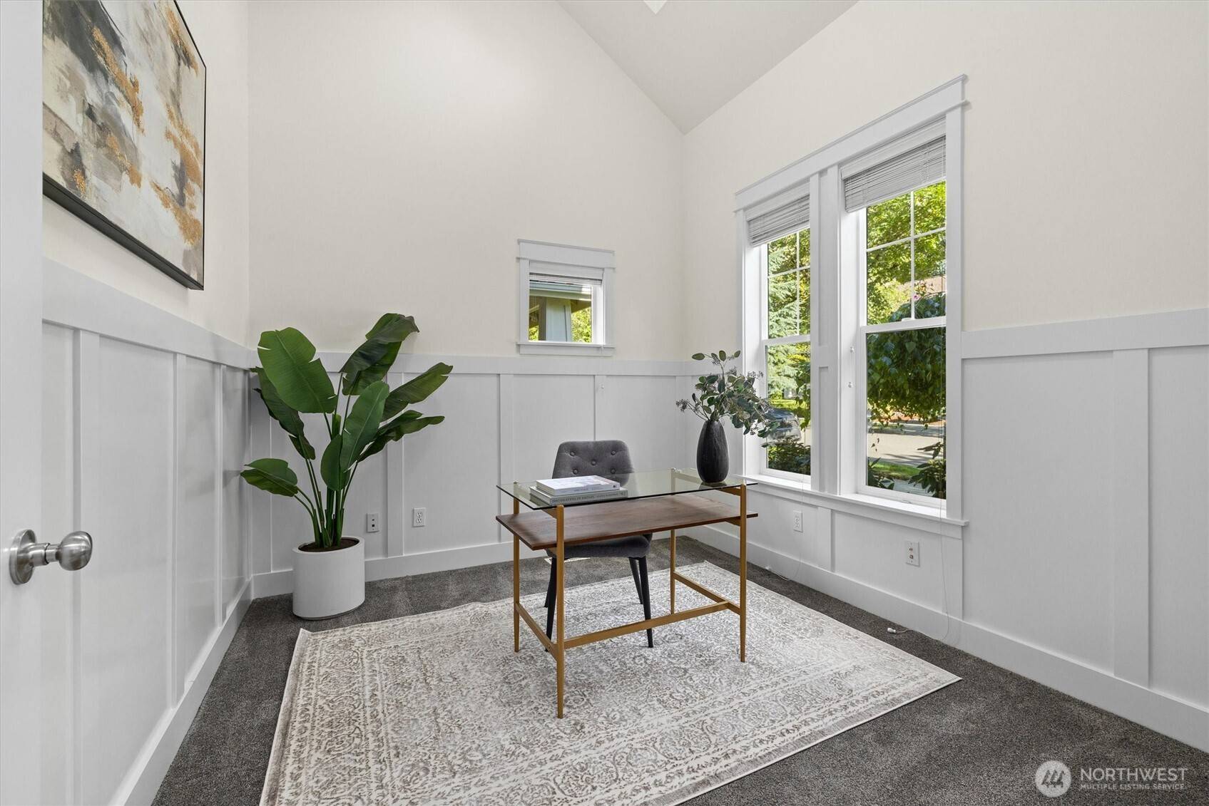 Issaquah, WA 98029,2066 NE Nelson LN