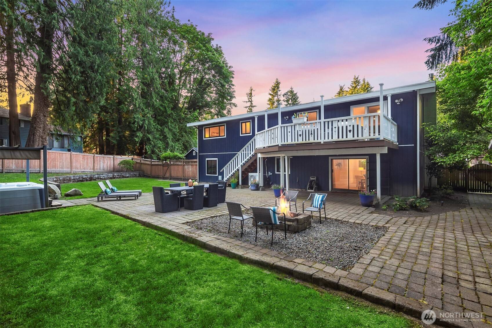 Issaquah, WA 98027,1005 Mountain Park BLVD SW