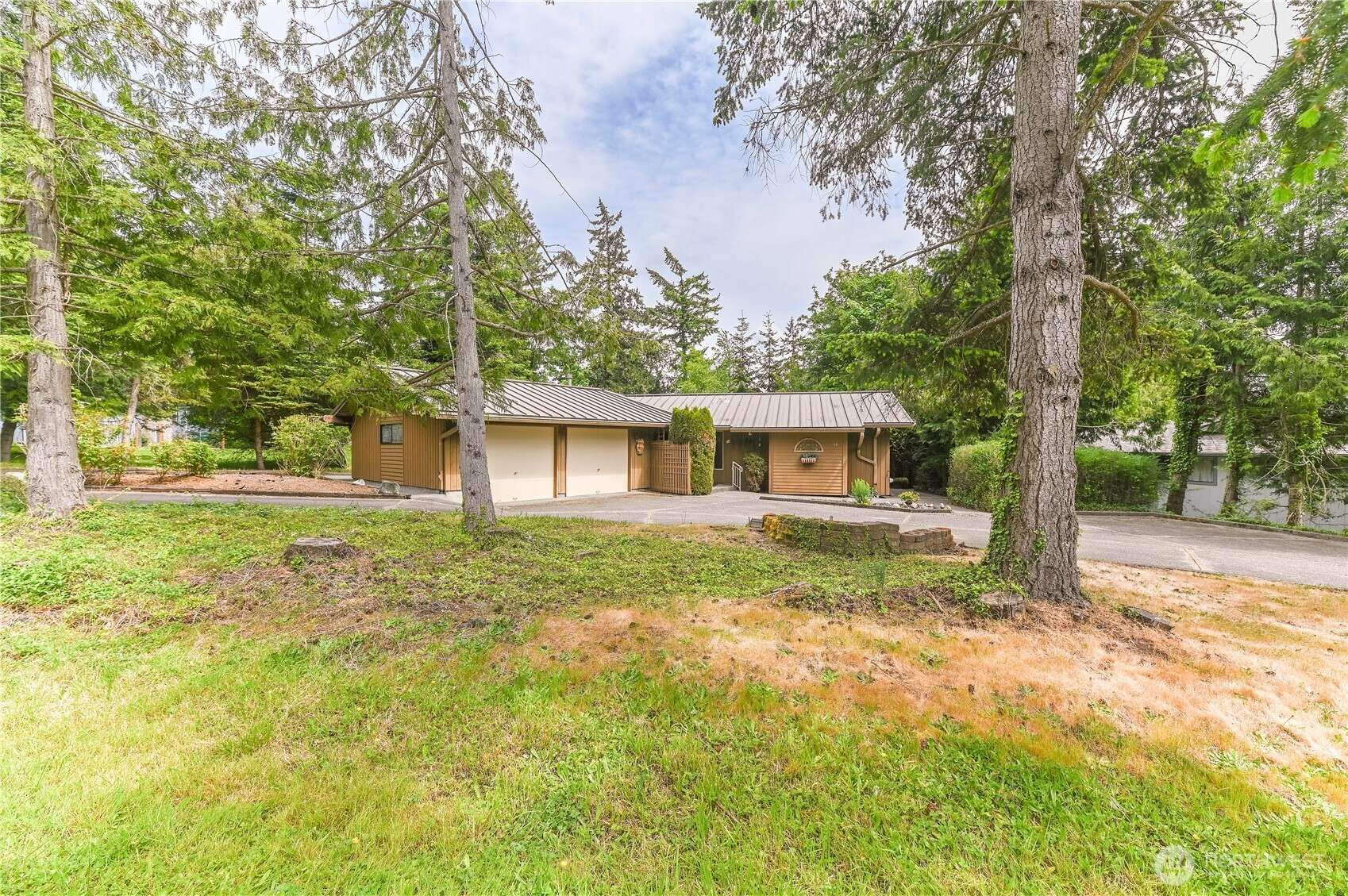 La Conner, WA 98257,14 MAKAH WAY