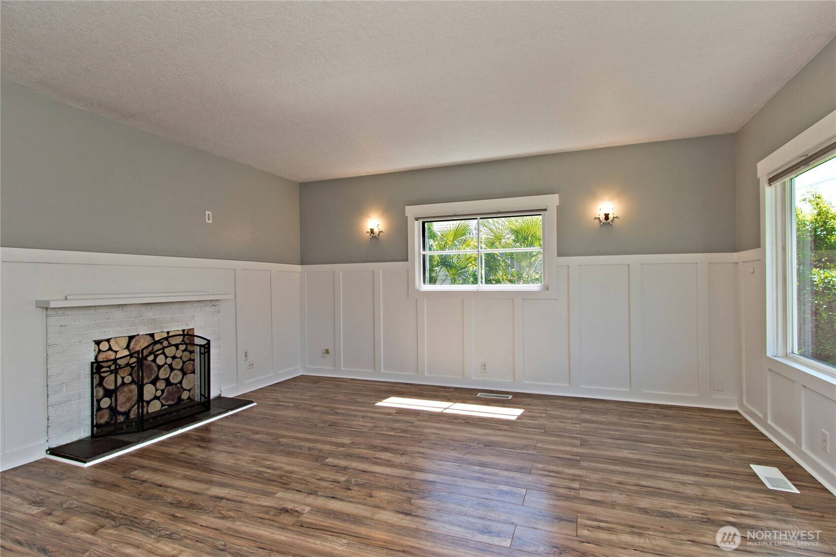 Puyallup, WA 98371,315 16th ST SW