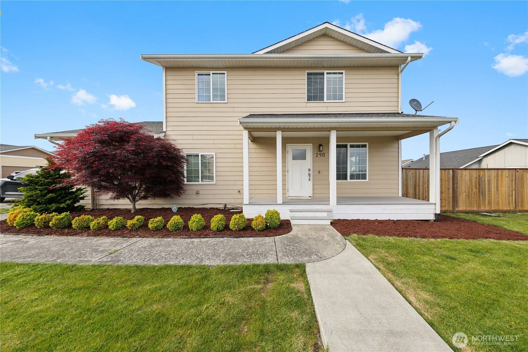 Oak Harbor, WA 98277,290 NE 10th AVE