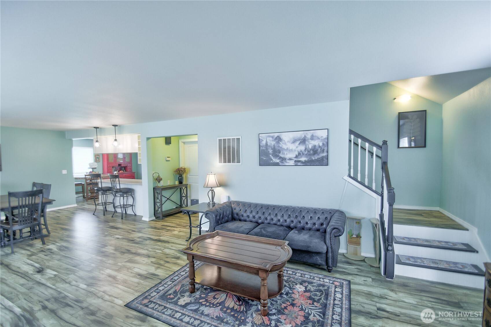 Elma, WA 98541,111 E Martin St