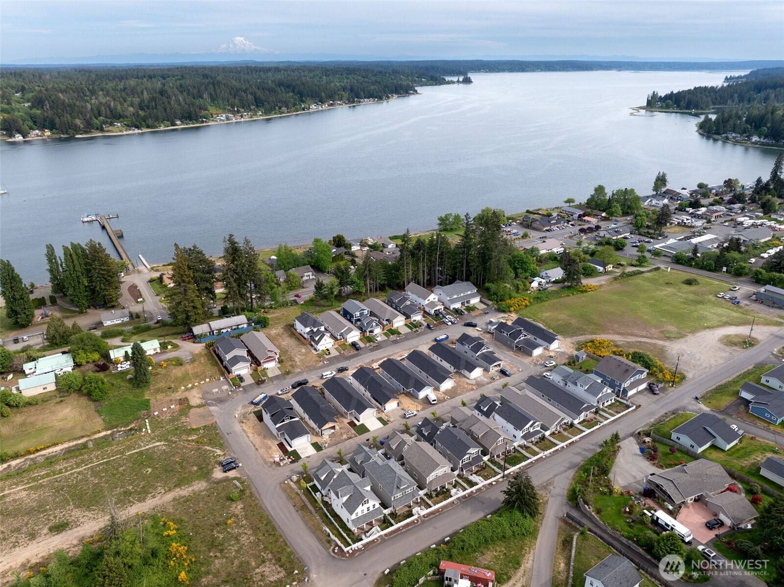 Allyn, WA 98524,21 E Compass LN
