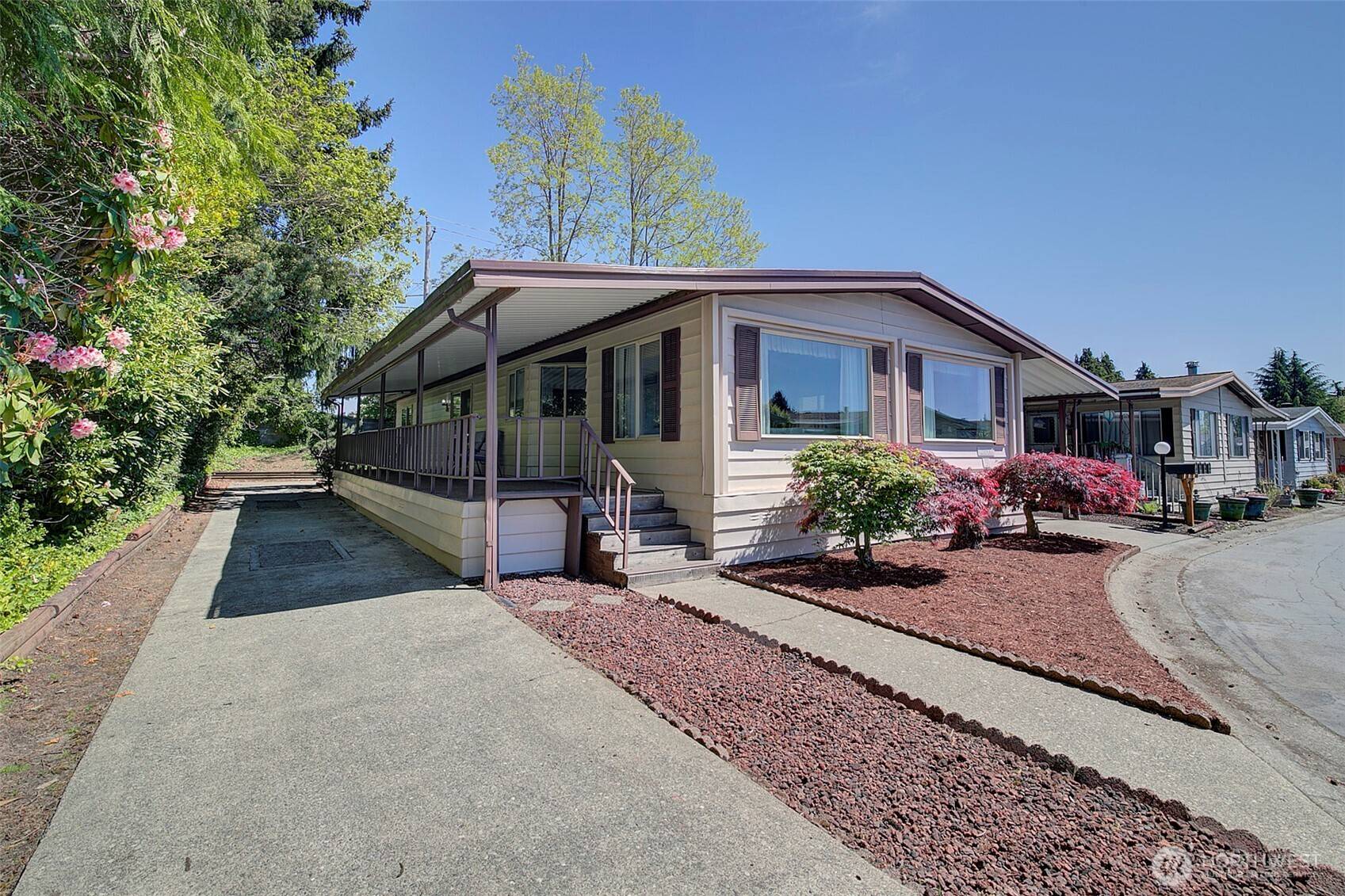 Kent, WA 98031,21800 107th PL SE #9