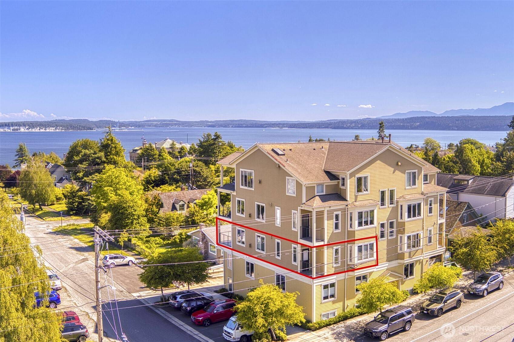 Port Townsend, WA 98368,1215 Lawrence ST #201