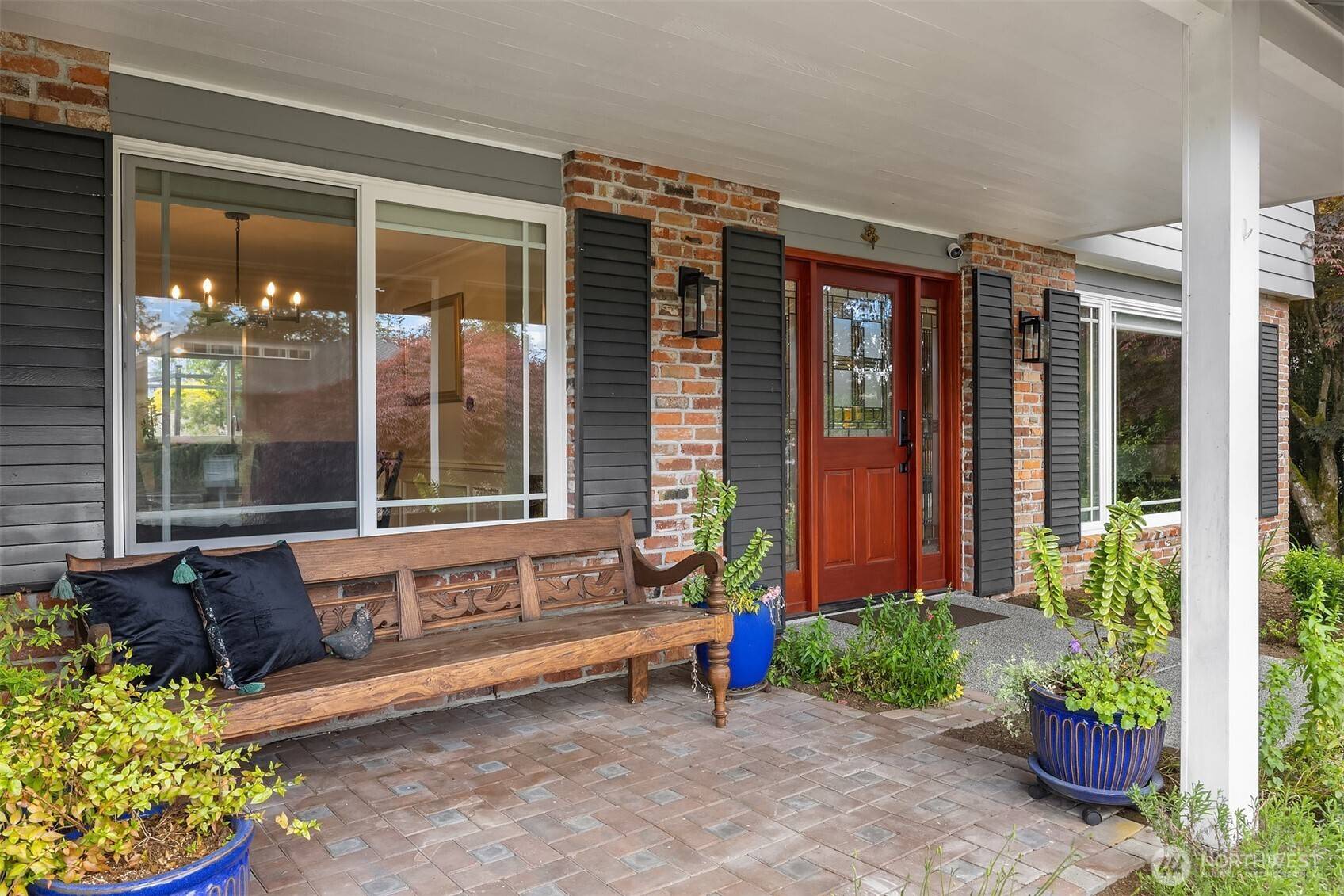 Bellevue, WA 98008,1640 184th AVE NE