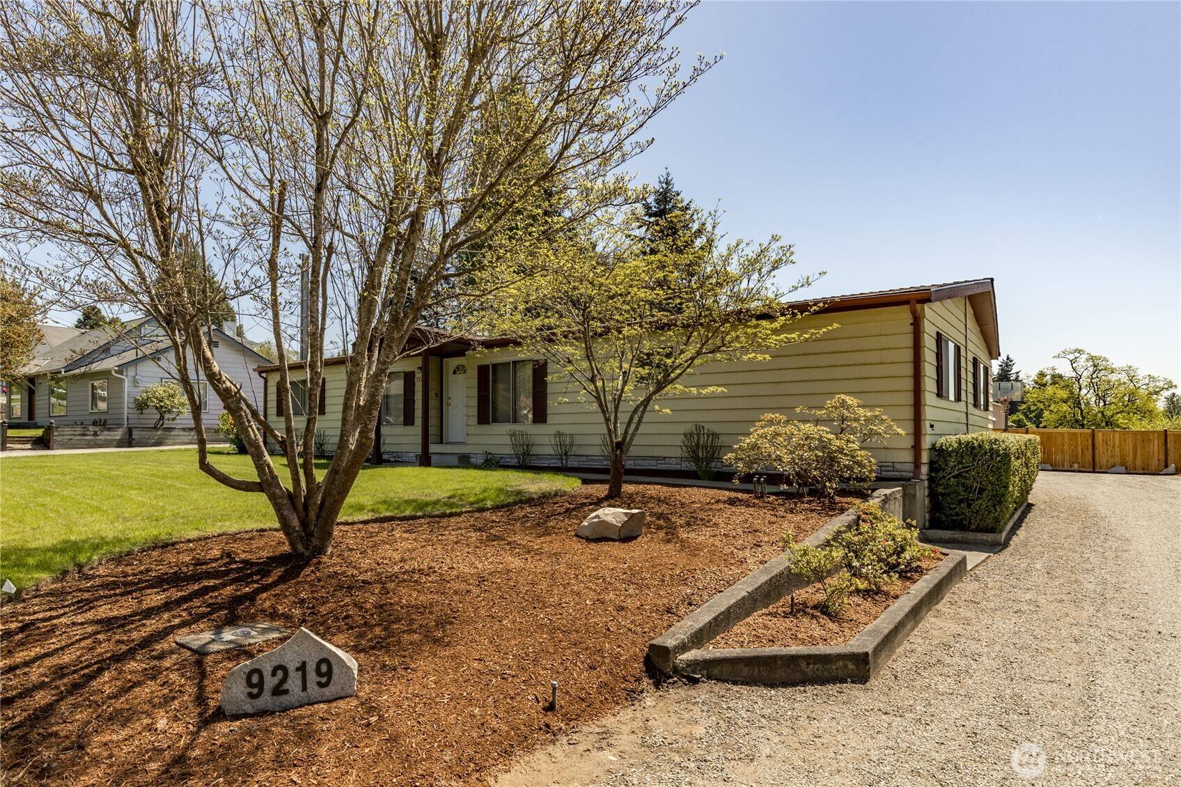 Kent, WA 98031,9219 S 200th ST