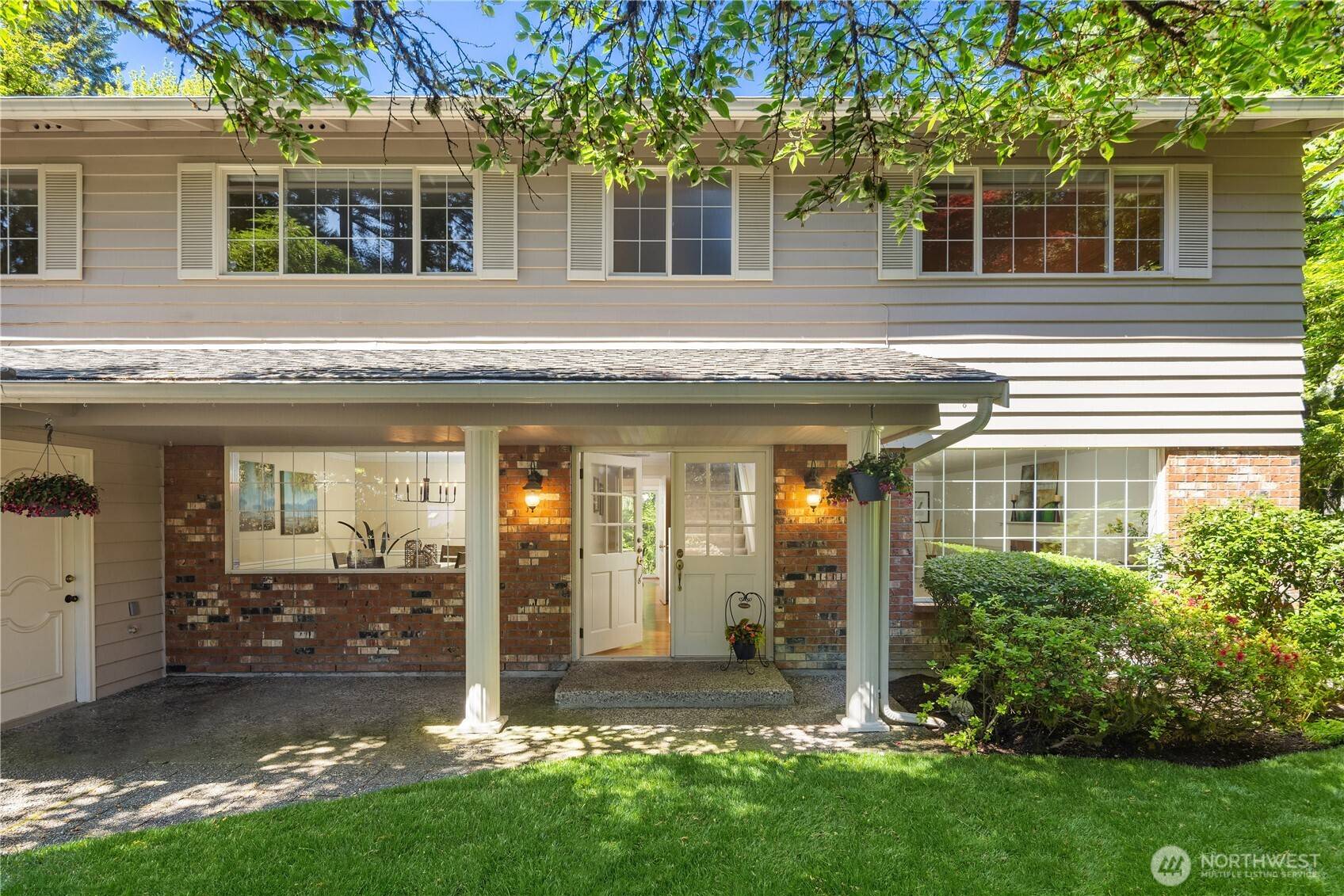 Woodinville, WA 98077,19817 183rd PL NE