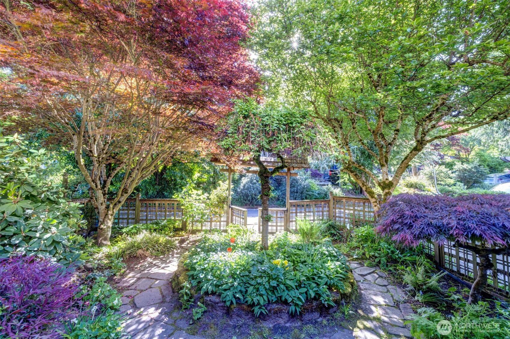 Seattle, WA 98122,1109 30th AVE