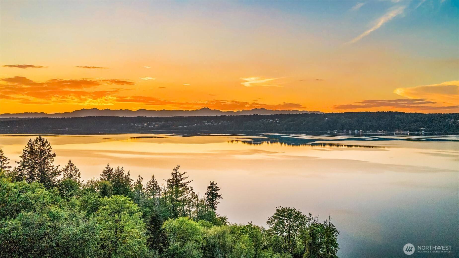 Gig Harbor, WA 98332,10625 82nd AVE NW