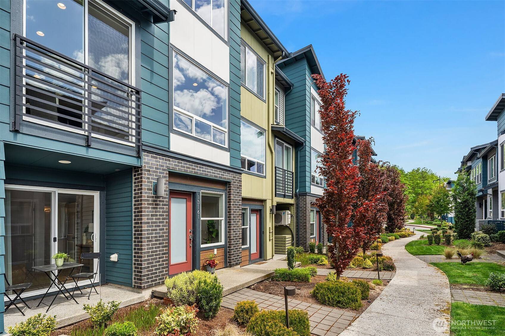 Seattle, WA 98178,13161 83rd LN S