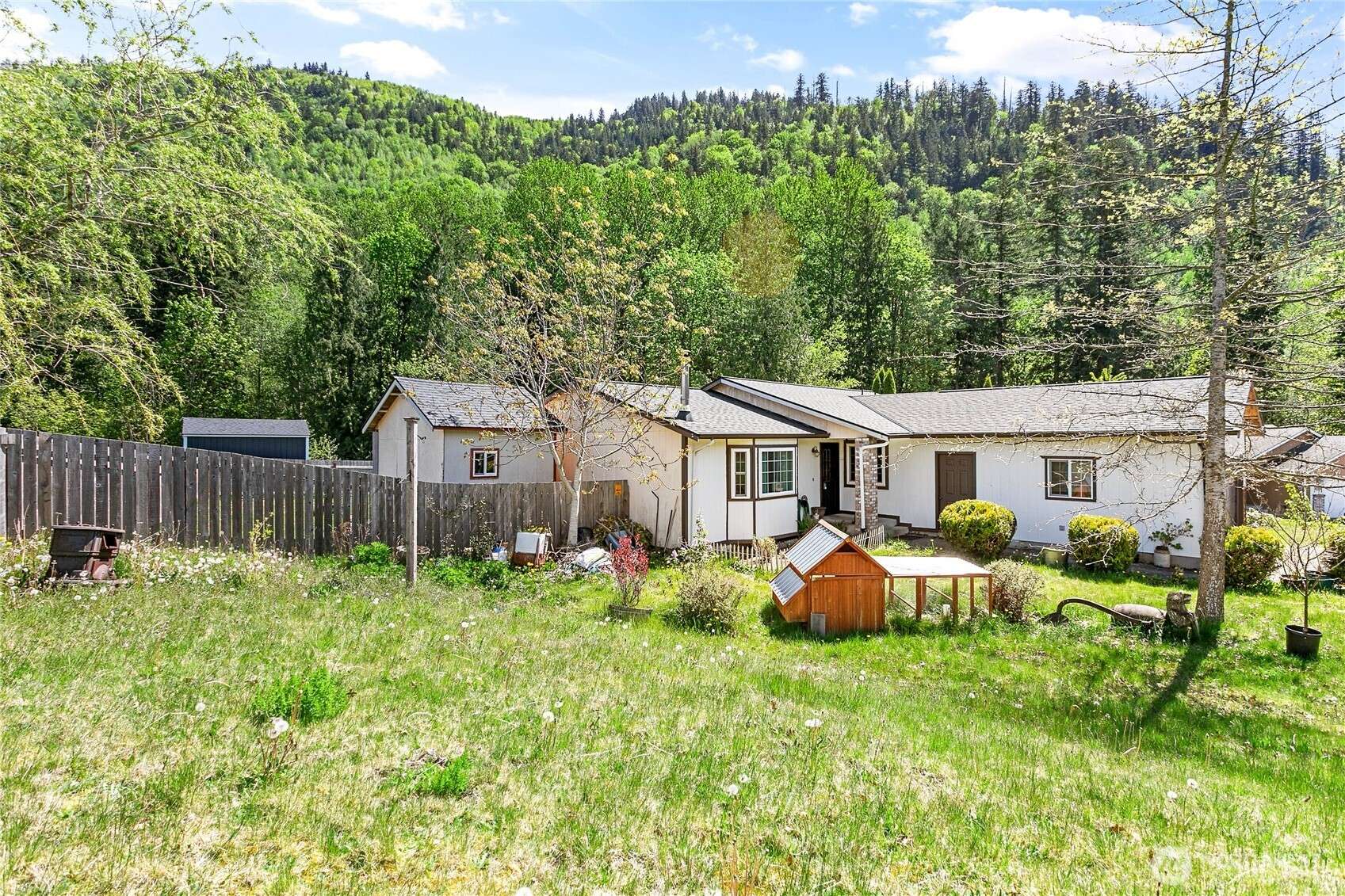 Maple Falls, WA 98266,2931 Green Valley DR