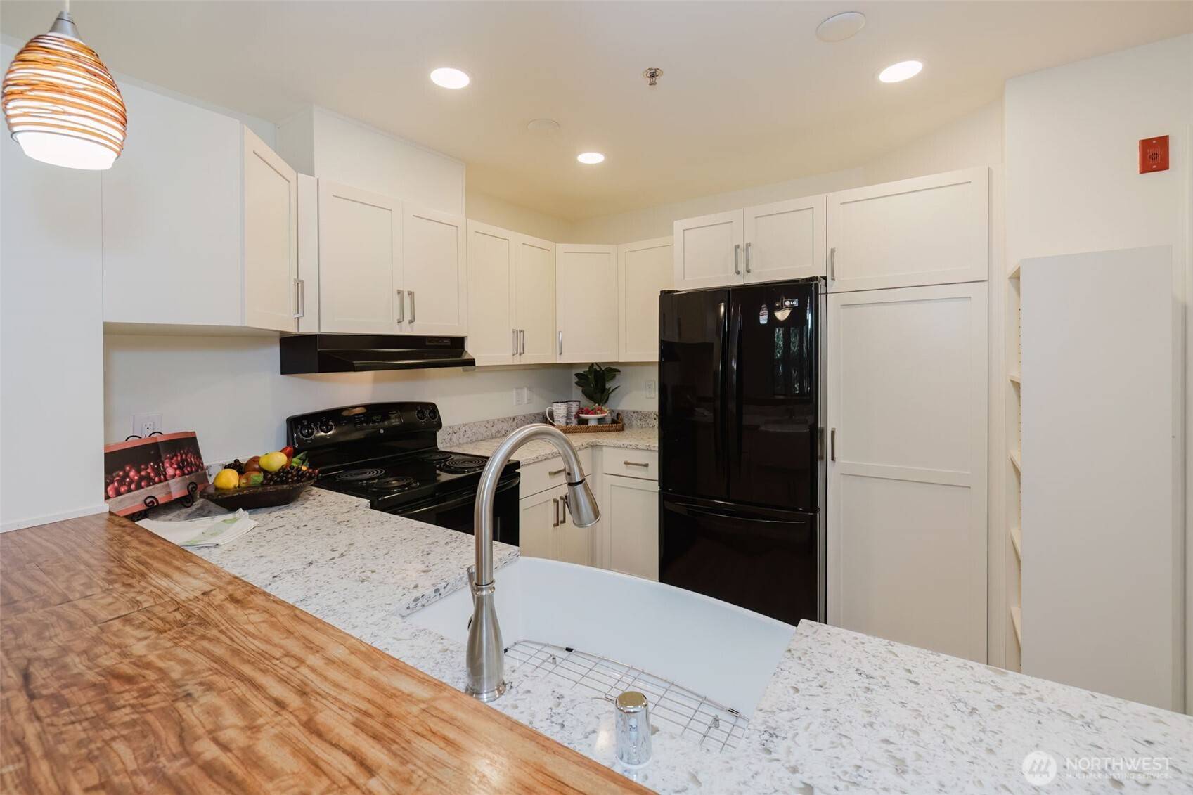 Bellevue, WA 98007,1750 152nd AVE NE #W110