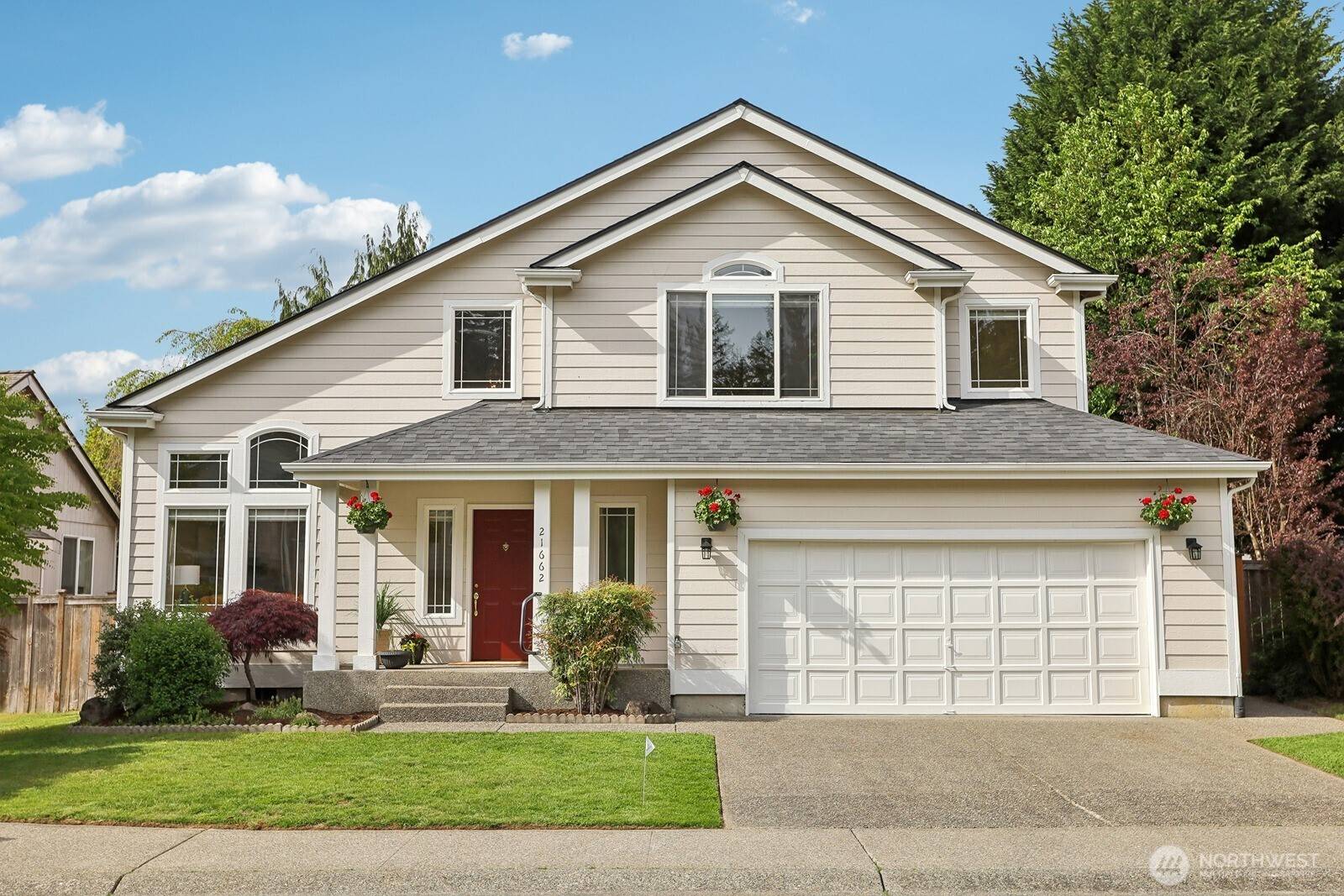Maple Valley, WA 98038,21662 SE 239th PL