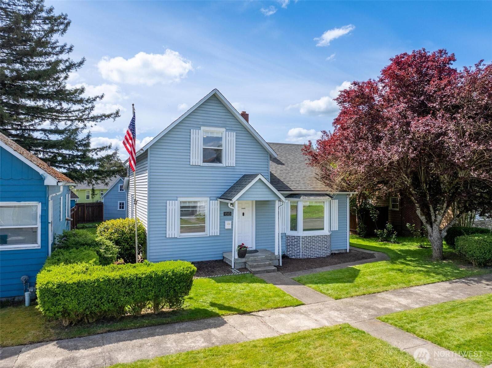 Chehalis, WA 98532,166 SW Lewis St
