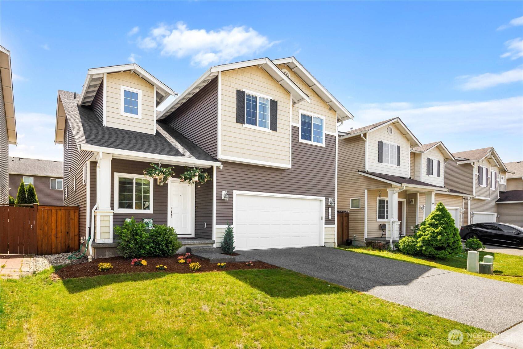 Auburn, WA 98002,1424 50th ST NE