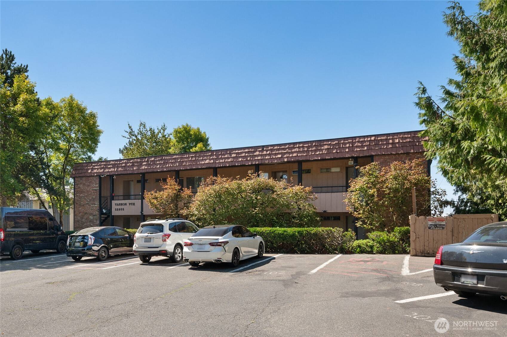 Des Moines, WA 98198,22805 30th AVE S