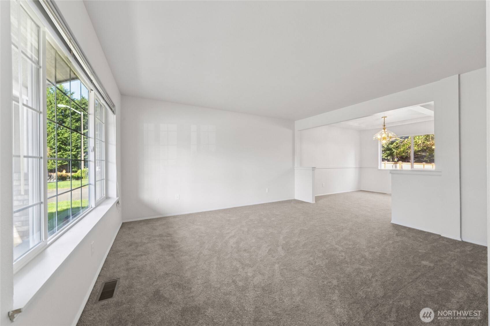 Maple Valley, WA 98038,24212 SE 261st PL