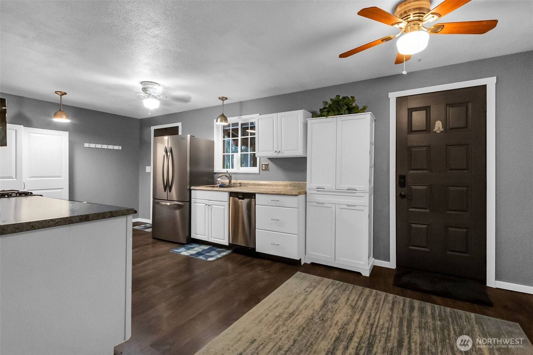 Yelm, WA 98597,21843 SE Crest LN SE