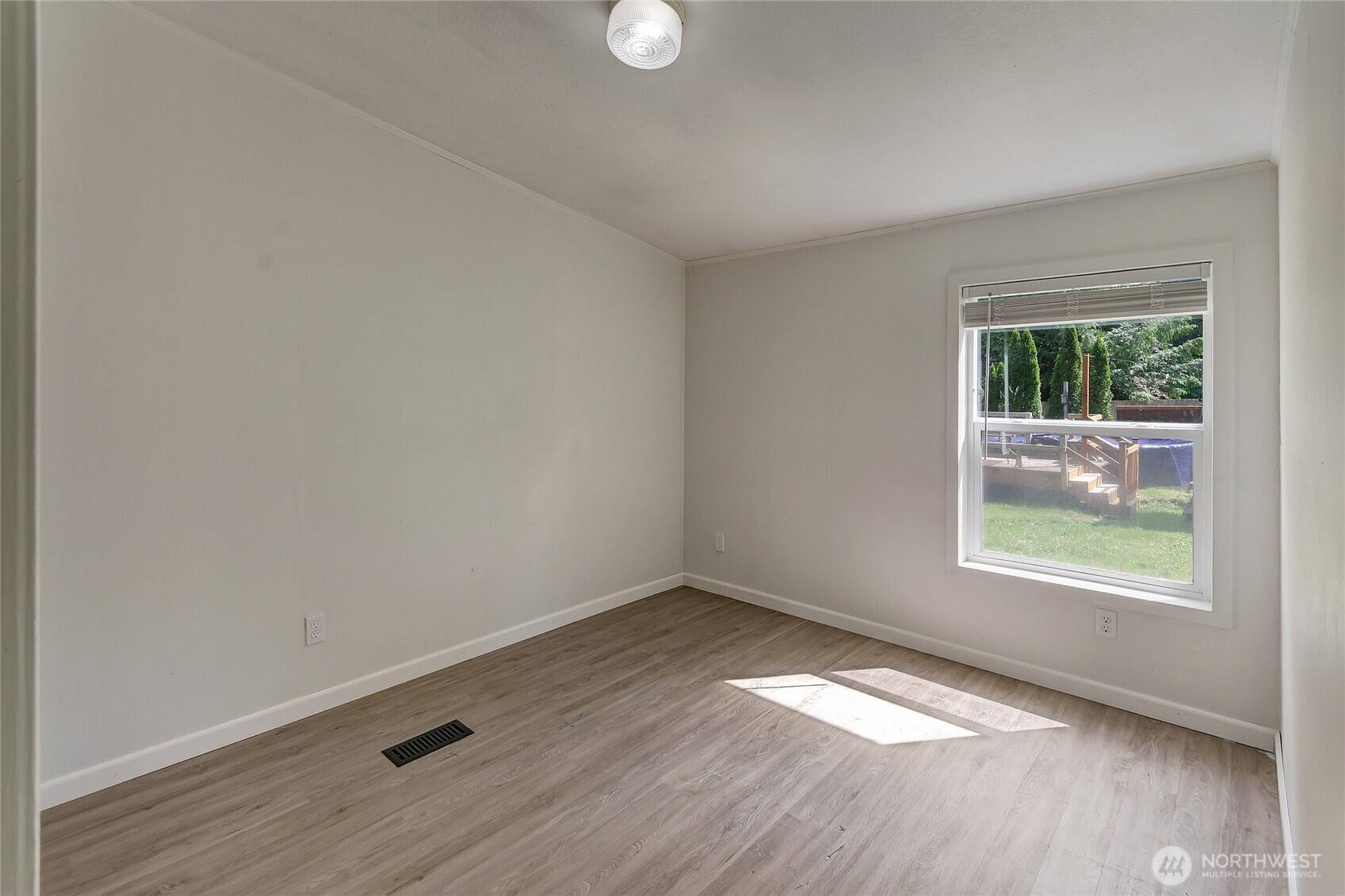 Port Orchard, WA 98366,1350 Holmes AVE SE