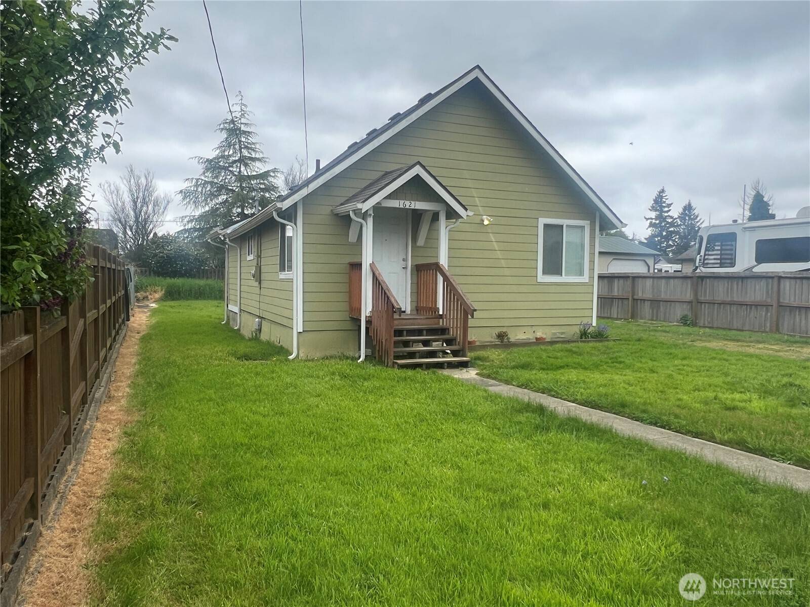 Aberdeen, WA 98520,1621 W 1st ST