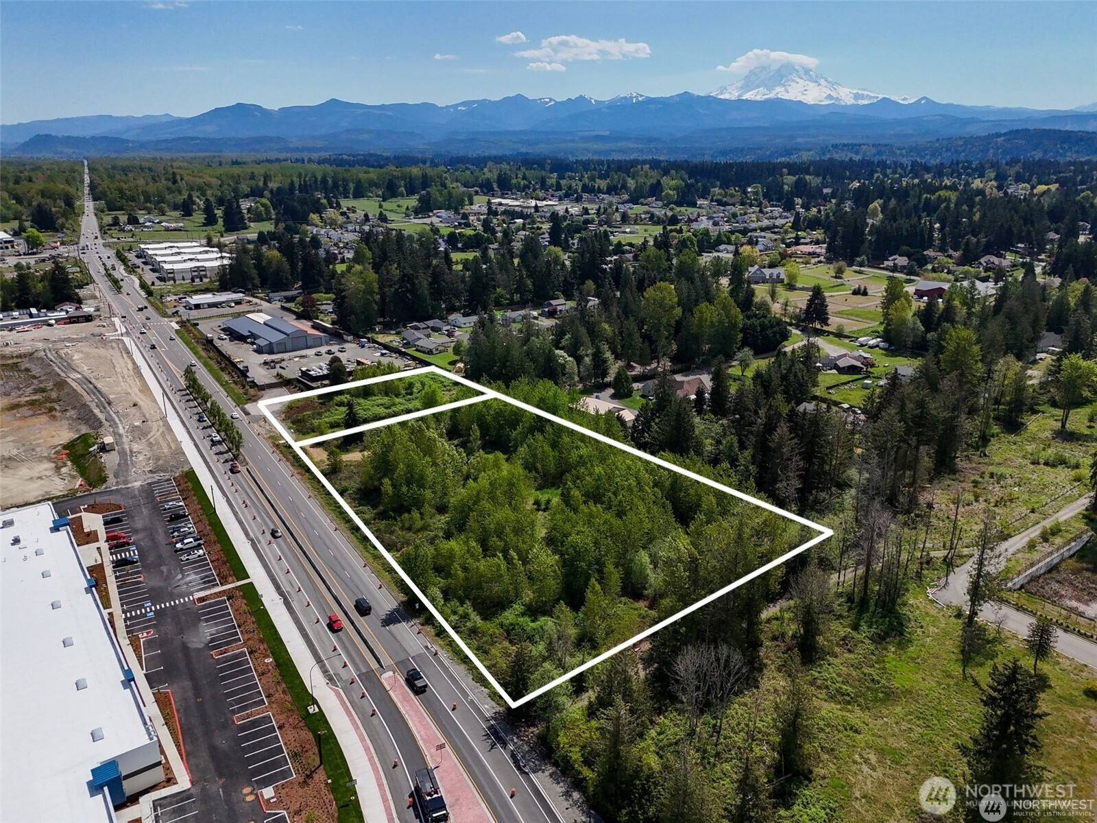 Bonney Lake, WA 98391,22606 22610 State Route 410 E