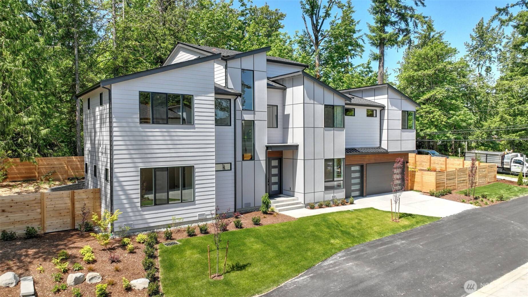 Sammamish, WA 98074,1593 213th CT NE