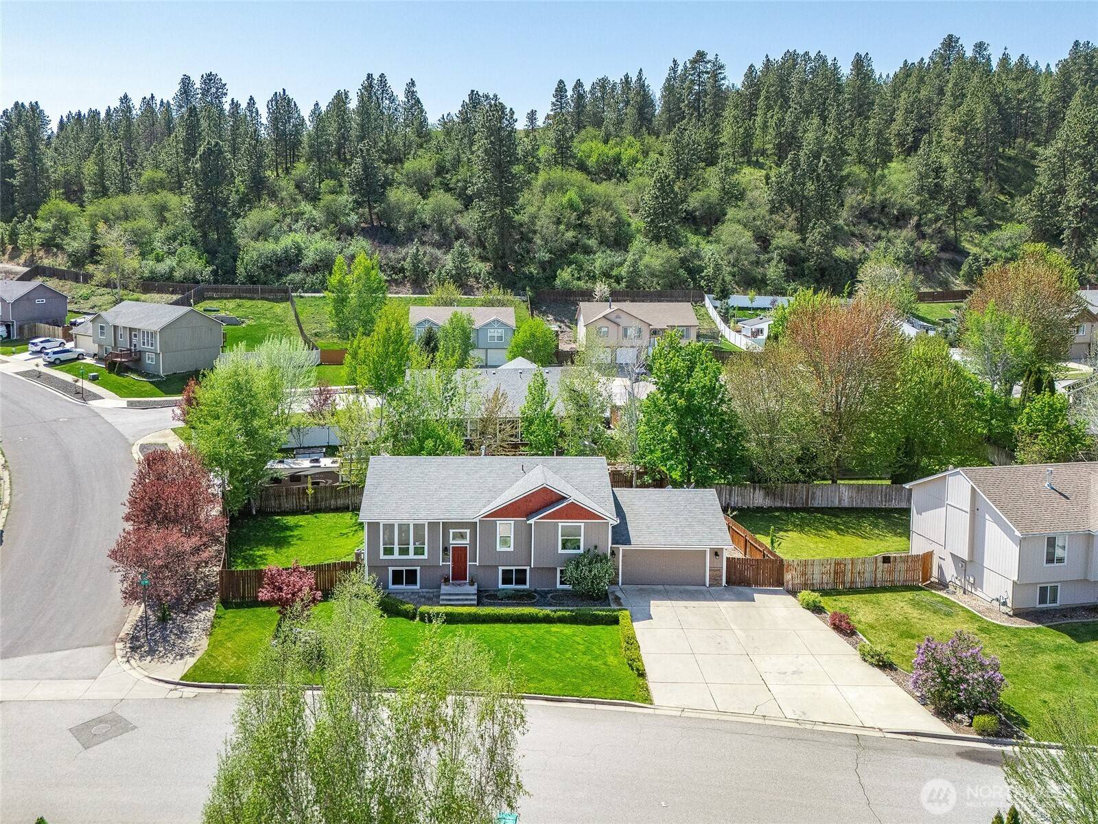 Greenacres, WA 99016,18012 E 11th Ct