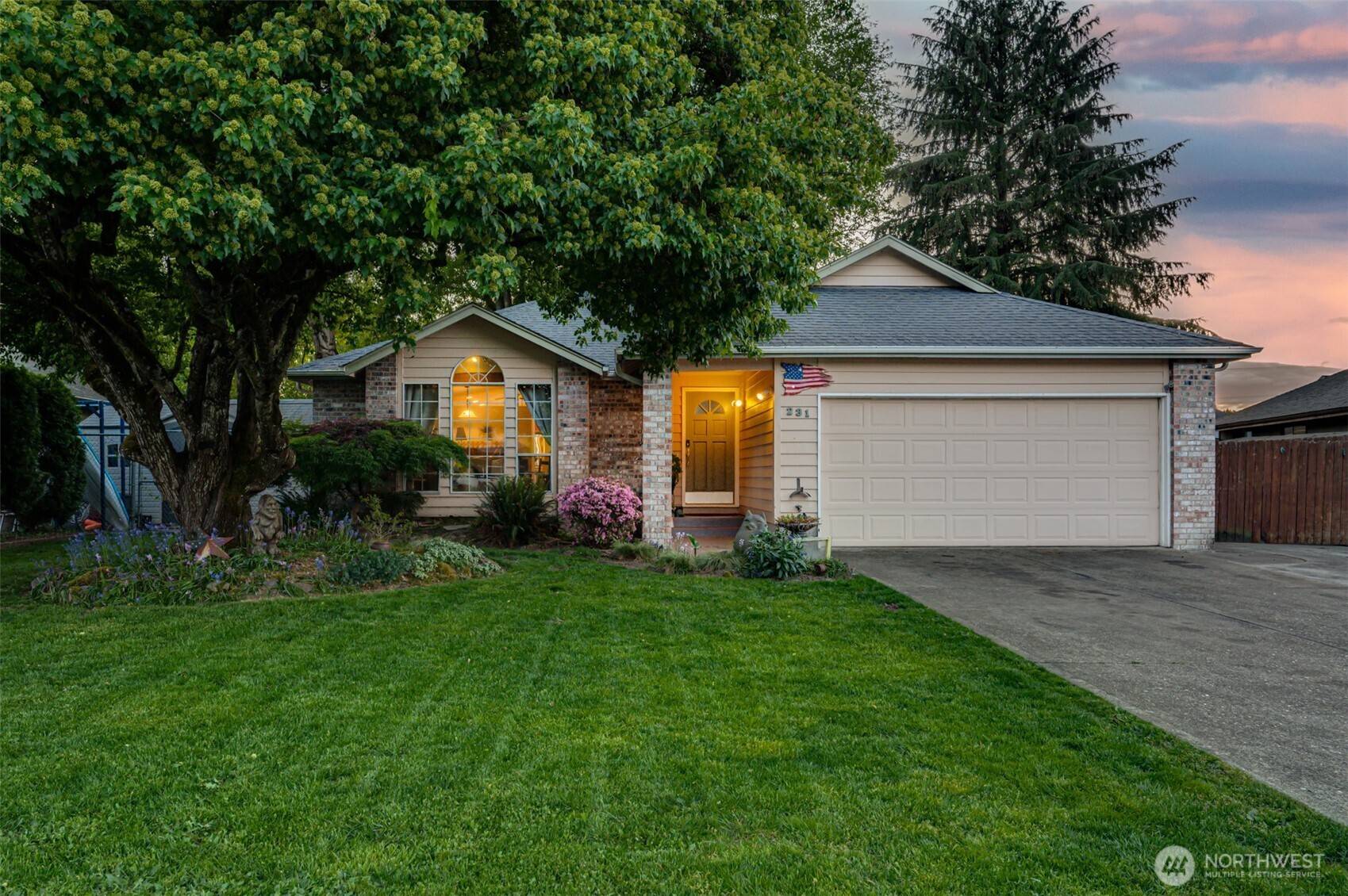 Woodland, WA 98674,231 Valley WAY