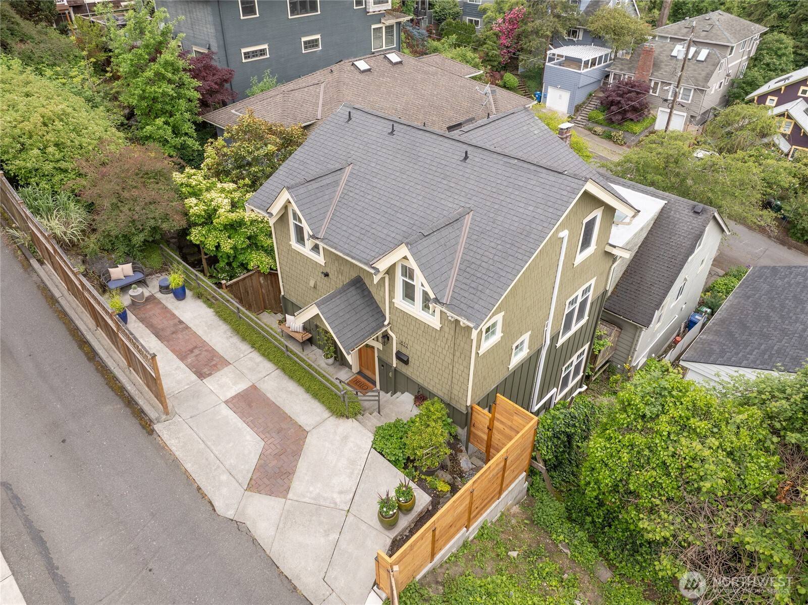 Seattle, WA 98119,1832 12th AVE W