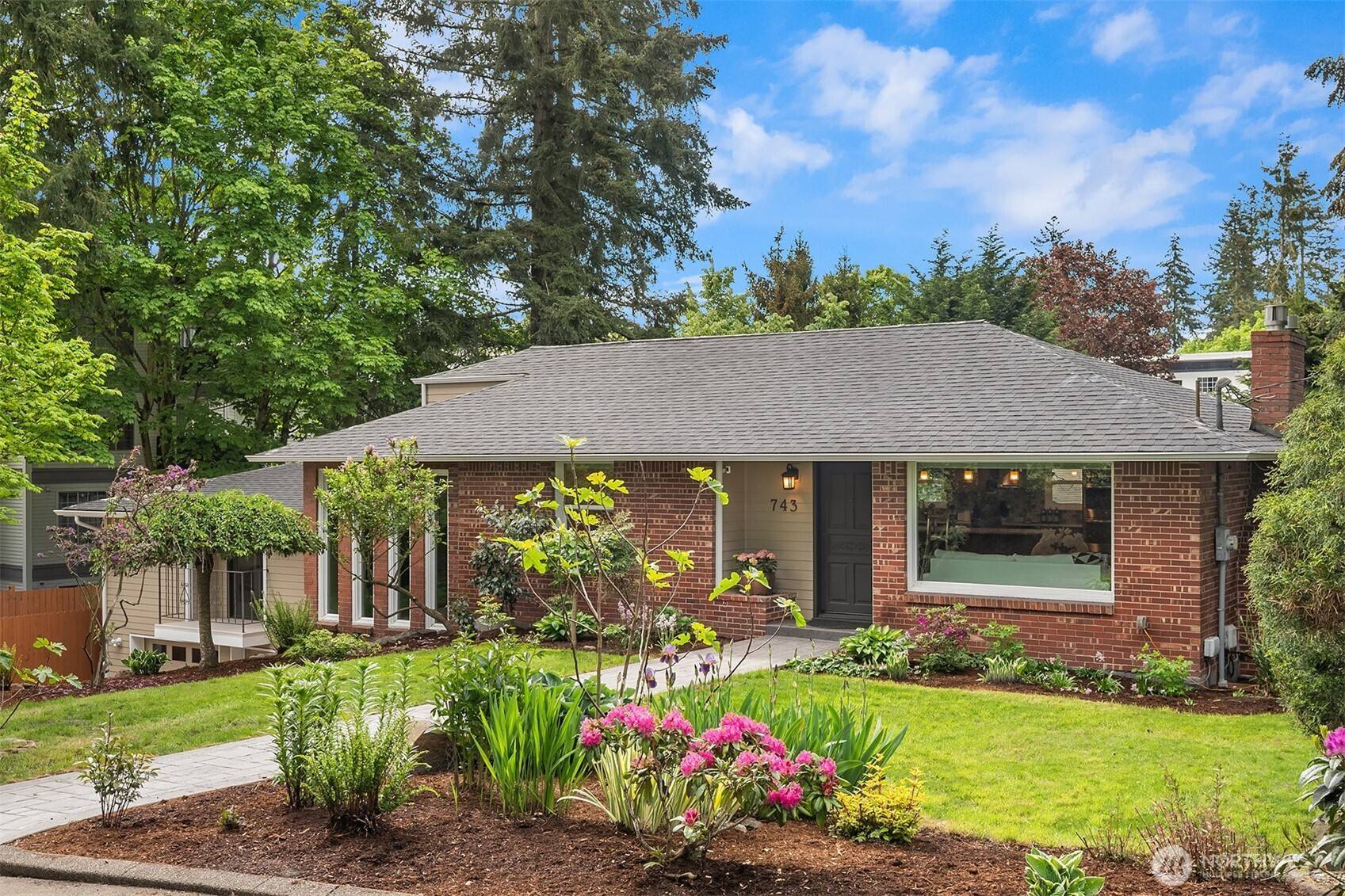 Seattle, WA 98133,743 N 138th St