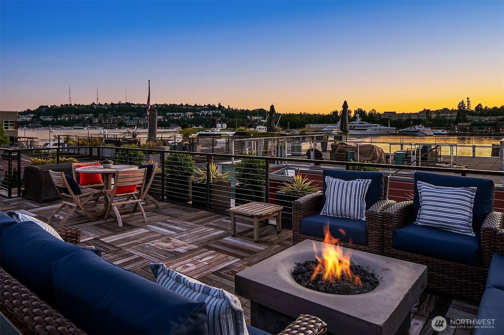 Seattle, WA 98102,2821 Fairview AVE E #5