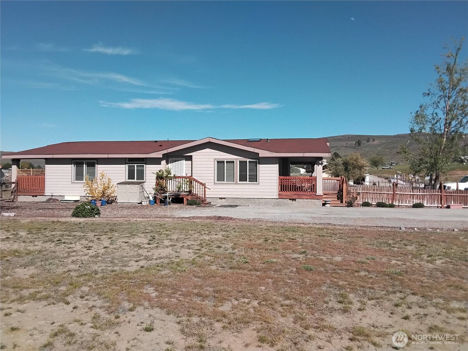 Tonasket, WA 98855,32 Valley View Drive