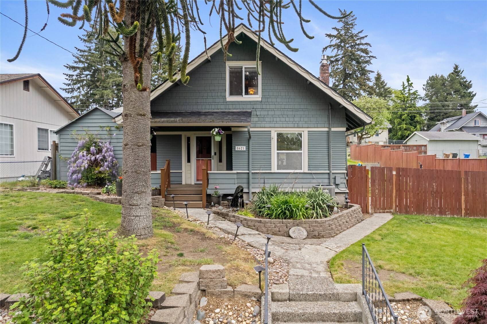 Tacoma, WA 98444,8621 S Thompson AVE