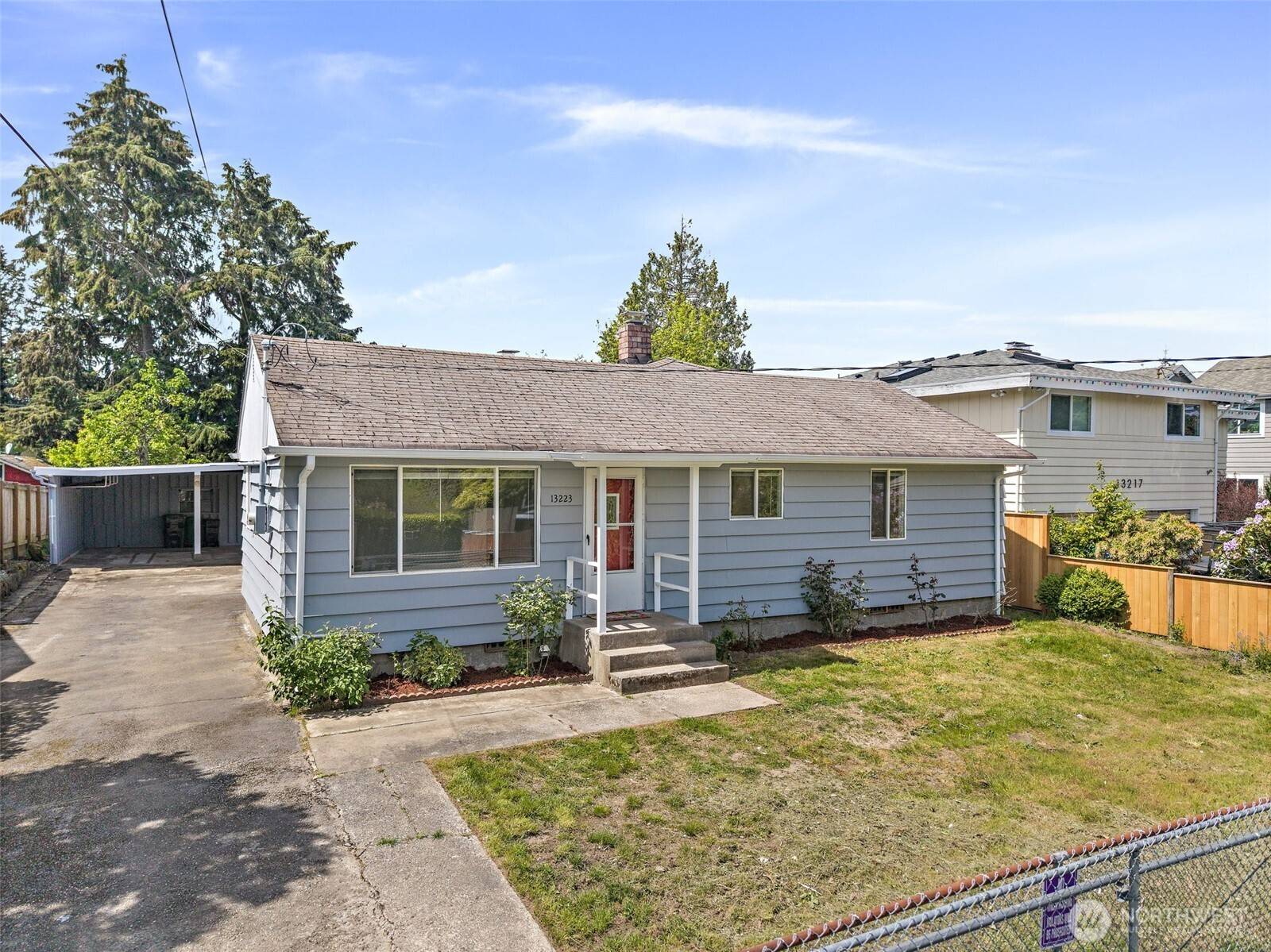Burien, WA 98146,13223 4th AVE SW