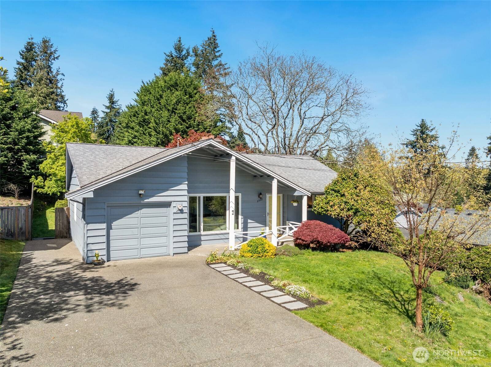 Seattle, WA 98125,2532 NE 108th PL