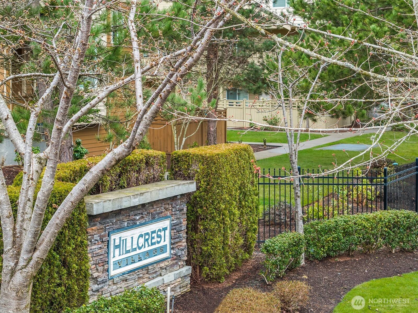Renton, WA 98059,4650 NE 3rd LN #F4
