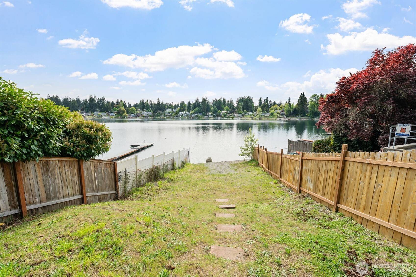 Lakewood, WA 98498,10230 to 10232 Melody LN SW