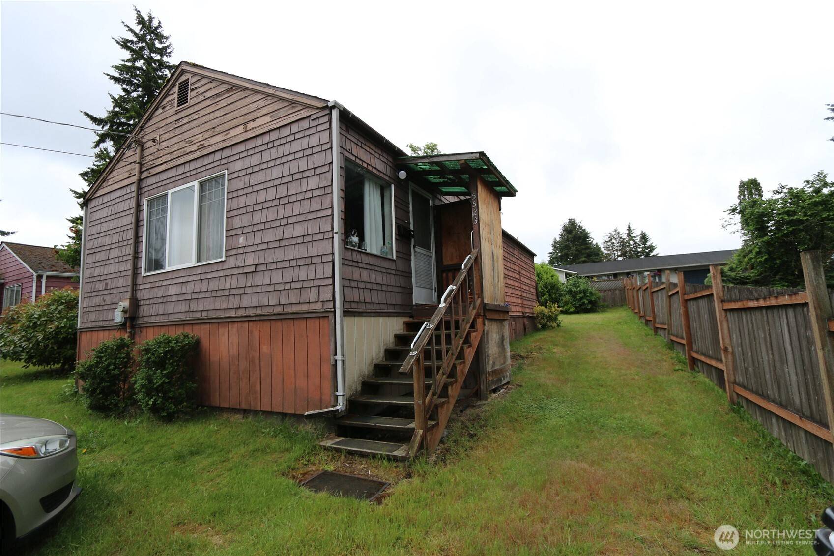 Seattle, WA 98178,5523 S Leo ST